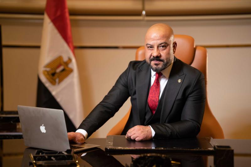 من 7 آلاف جنيه إلى مجموعة شركات.. قصة نجاح صامتة في عالم المواد الخام