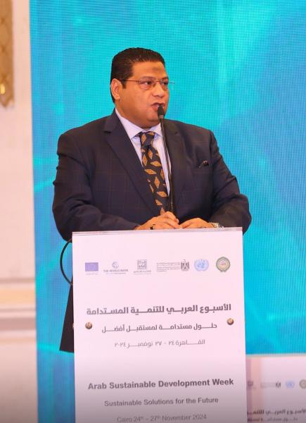 داكر عبد اللاه يدعو إلى مزيد من تضافر مجتمع الأعمال مع موسسات العمل المدني لخدمة المجتمع