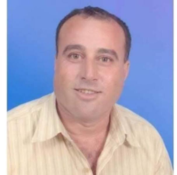 الكاتب حاتم عبد الهادي