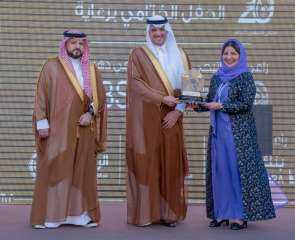 الراشد: حققنا أهدافنا.. وهذا سر دعم زوجتي لجائزة السيدات