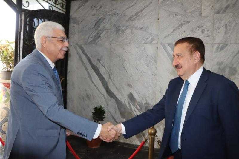 القاصد يهنىء المحافظ واهالي المحافظة بعيد الاضحي المبارك والعيد القومي
