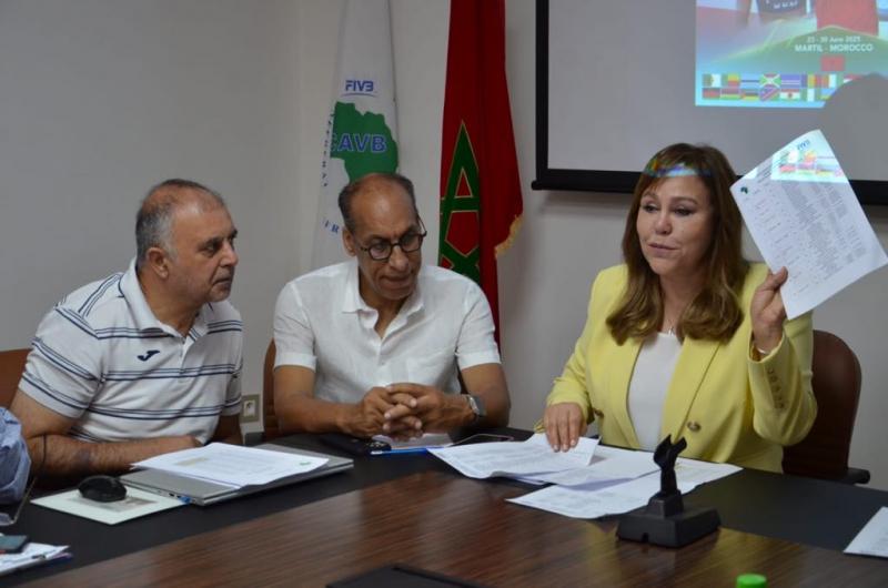 بشرى حجيج أثناء المؤتمر الصحفي