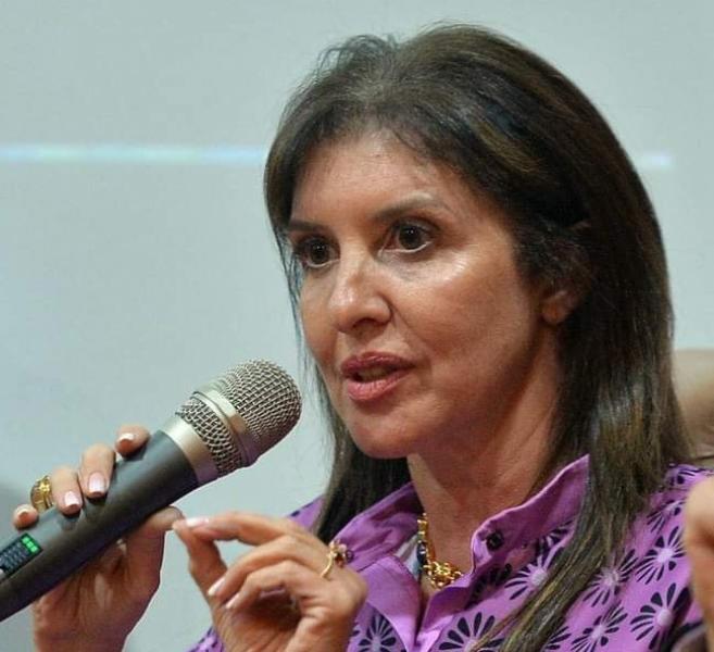 د. إنجي فايد مؤسسة مبادرة معا لحماية الأسرة المصرية