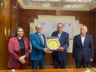 مهرجان إعلام ٦ أكتوبر للإنتاج الإعلامي يُكرم الفنان الكبير محمد صبحي وإبداعات طلاب كليات الإعلام .