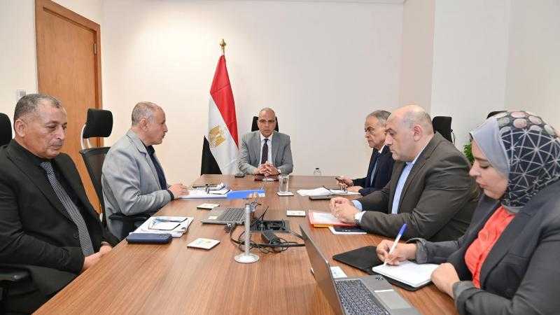 وزير الري يتابع أعمال تطوير منظومة الري والصرف بقلابشو وزيان في الدقهلية