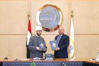 وزارتا النقل والأوقاف توقّعان بروتوكول تعاون تحت شعار ”صحح مفاهيمك – سلامتك تهمنا” لتعزيز الوعي الديني والثقافي لدى مستخدمي الطرق ووسائل النقل