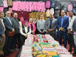رئيس مدينة دسوق يشيد بالمعرض الخيري مبادرة الخير.الخاص بادارة دسوق التعلمية والمقام بمدرسة د زويل بدسوق