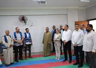رئيس الوزراء يتفقد مركز تنمية الأسرة والطفل بسبك الأحد ضمن مشروعات ”حياة كريمة”
