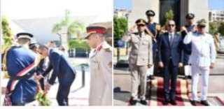 في الذكرى الـــ (52) لنصر أكتوبر المجيد.. محافظ الفيوم يضع إكليلاً من الزهور على النصب التذكارى للشهداء بميدان قارون