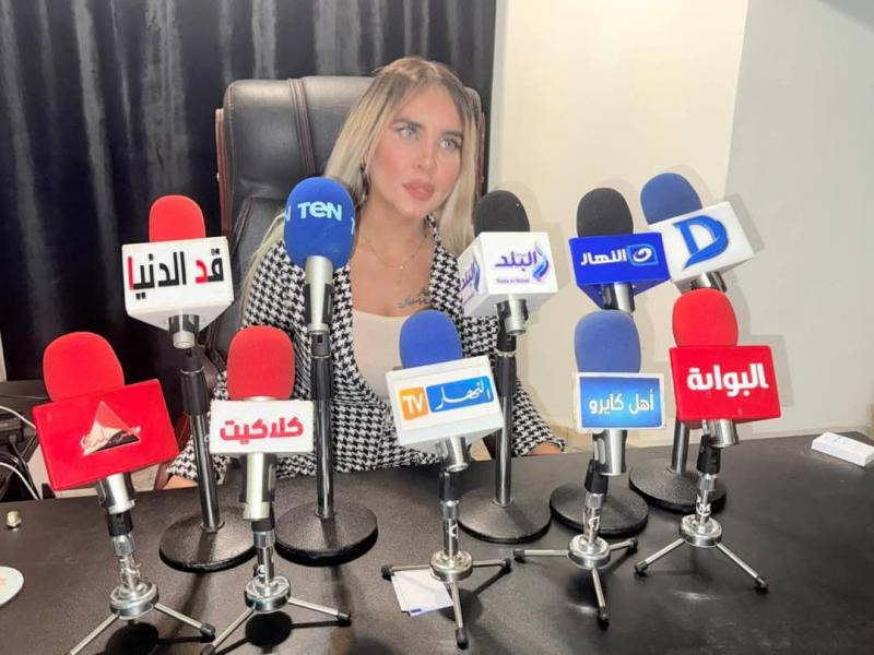 سلوي علي تقود المشهد الاعلامي بحكمه وتعلن : فيصل أبو عريضه الكارت الرابح وحصان حزب حماه الوطن و الصف الاقوي