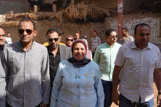 بالصور .. الدكتورة صباح صابر مرشح القائمة الوطنية تواصل زياراتها للجان الانتخابية