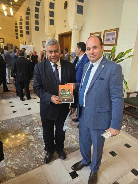 رئيس مركز العرب: أهدينا 20 مؤلفاً من مؤلفات الشرفاء الحمادي إلى مكتبة جامعة الدول العربية