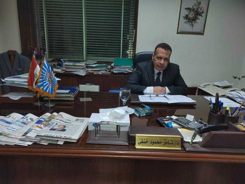 «البشبيشي» يهنئ المهندس تامر حنفي بمناسبة تعيينه مديرا عاما لمطابع الأهرام