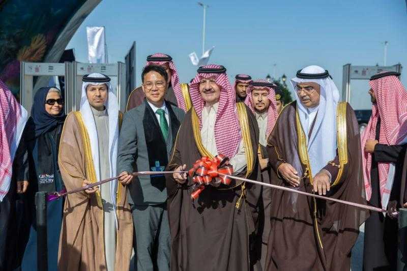 أمير المنطقة الشرقية يدشّن مشروع “المدينة العالمية” في الدمام كوجهة استثمارية وسياحية نوعية