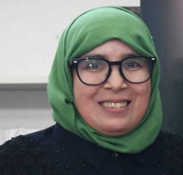 «طويلة الساقين والأعسر»… حين تكتب المرأة الجزائرية نجاتها من الذاكرة الجريحة