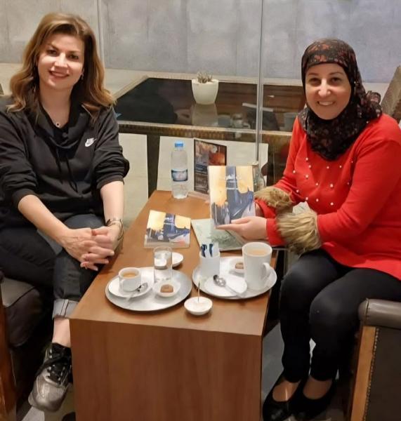 الكاتبة زينب عبد الباقي والكاتبة مريم هرموش 