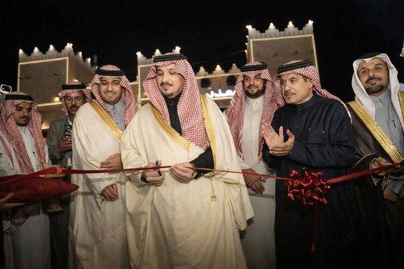 محافظ النعيرية يفتتح مهرجان ربيع النعيرية في نسخته الرابعة والعشرين