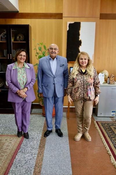 الإعلامية سهير شلبي ضيفة ندوة بكلية الإعلام وفنون الاتصال بجامعة 6 أكتوبر