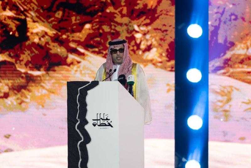 بحضور تركي آل الشيخ وعدد من أصحاب المعالي.. أمير منطقة المدينة المنورة يدشّن مشروع ”على خطاه”