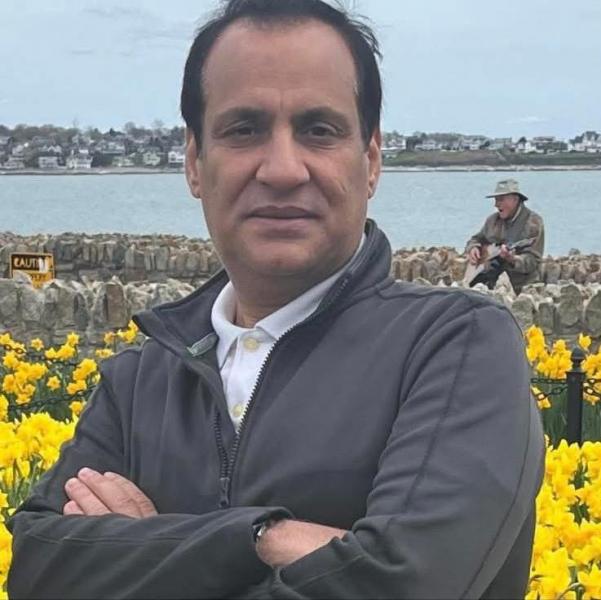 تهنئة بتعيين الأستاذ الدكتور صلاح هاشم عميدًا لكلية الخدمة الاجتماعية بجامعة الفيوم