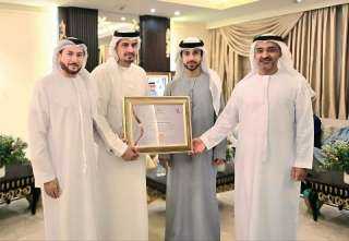 اختتام المنتدى الرمضاني التدريبي الثاني وتكريم خليفة المحرزي شخصية العام