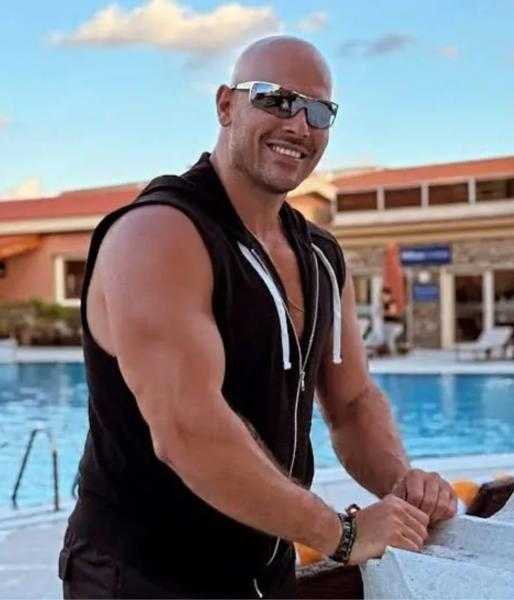 أحمد التهامي.. “الجارحي” ظاهرة درامية تخطف الكاميرا في رمضان