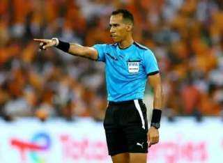 بيراميدز يشكو حكم مباراة الجيش الملكي