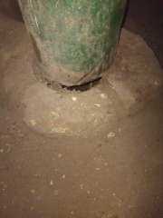 أعمدة الإنارة تهدد حياة أهالي نجع الشعارنة الشرقية التابع لمركز ومدينة سوهاج .. كارثة مؤكدة قد تحدث بسبب الاعمدة الايلة للسقوط!