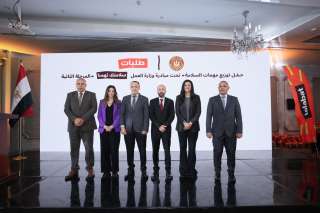 وزارة العمل وشركة طلبات مصر تدشنان المرحلة الثانية من توزيع معدات الحماية لسائقي التوصيل