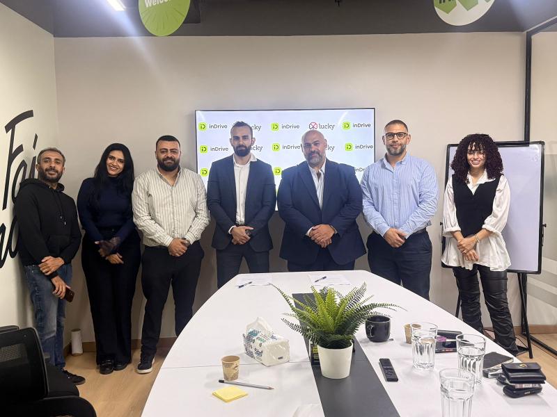 "إندرايف" تعلن عن شراكة استراتيجية مع "لاكي" لتوفير مزايا مالية حصرية للسائقين المتميزين