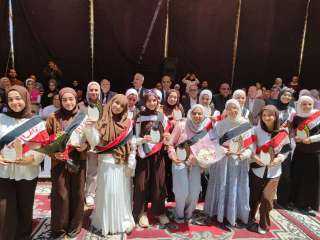 تكريم المتفوقات وختام الأنشطة بمدرسة فاطمة الزهراء بأشمون