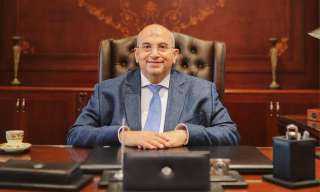 «خبراء الضرائب»: 4 محاور لنجاح مبادرة إلزام المصانع بتركيب الألواح الشمسية بنسبة 25%