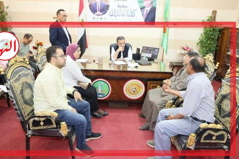 قطار ”كلنا عندك” يصل الشهداء.. حلول فورية ومطالب تتحول لقرارات