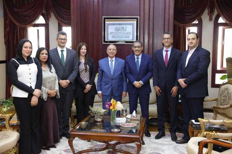 وزير الدولة للإعلام ورئيس الأكاديمية العربية يبحثان سبل تطوير التعليم الإعلامي الرقمي