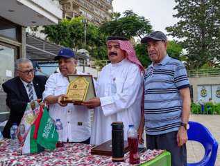 العطاء يكرم الدرورة في القاهرة