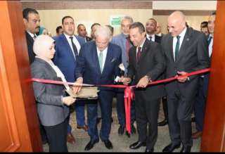 محافظ المنوفية ومستشار رئيس الجمهورية و ئيس جامعة السادات يشهدون مجلس امناء الجامعة الاهلية الاول