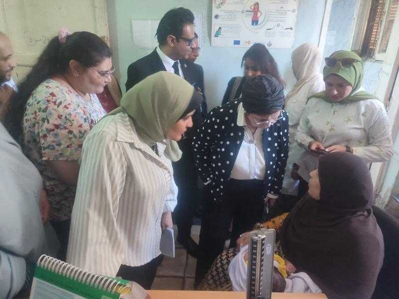 عاجل..استبعاد مدير غرفة الحمل بالمركز الطبي بمنطقه الشهيد عبدالمنعم رياض بسوهاج لوجود مخالفات بالدفاتر