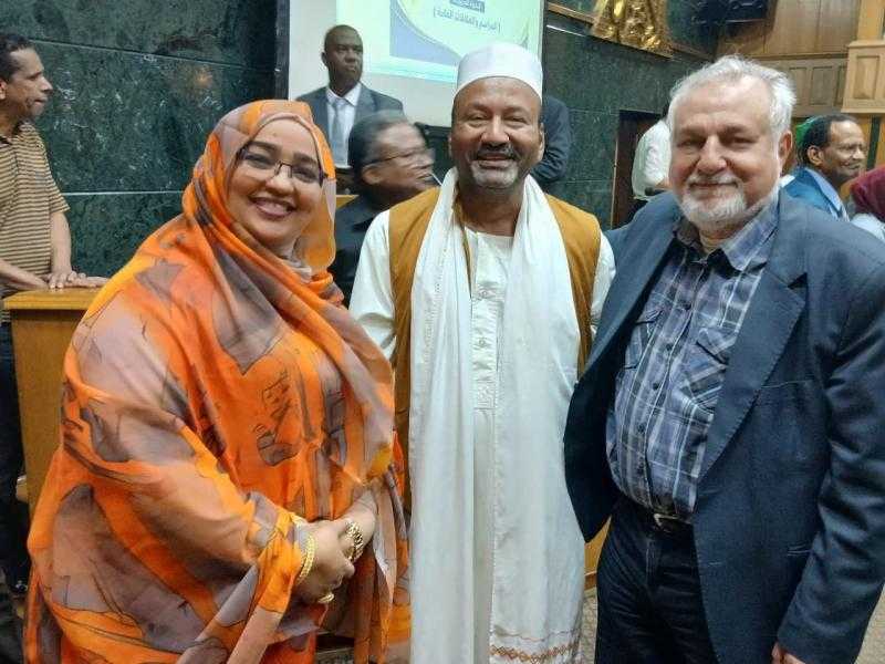 منسق السياحة الصحية بالبحر الأحمر يشارك في تخريج دارسي المراسم والعلاقات العامة بالقاهرة