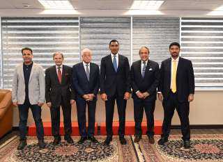 *وزير الشباب والرياضة يشهد توقيع عقد استضافة مصر لبطولة كأس العالم للدارتس 2027*