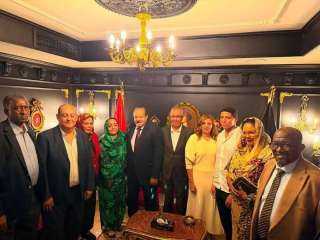 وزير الخارجية السوداني السابق يحتفي بالسفير ياسر سرور قبيل توليه مهامه سفيراً لمصر في الخرطوم