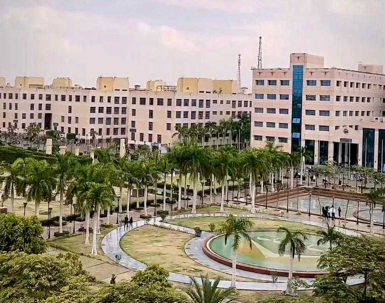 جامعة 6 أكتوبر تستعد لاستضافة وفود دورة الألعاب الإفريقية الثانية عشرة للجامعات «القاهرة 2026»