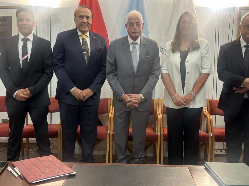 خالد فودة يشهد توقيع اتفاقية تعاون بين الاتحاد المصري للدارتس ونادي بايونيرز بالإسكندرية