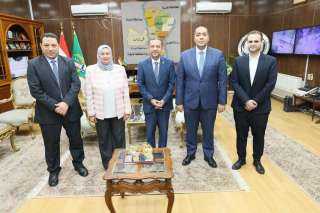 بحضور رئيس جامعة المنوفية محافظ المنوفية يستقبل نائب رئيس الهيئة العامة للمستشفيات والمعاهد التعليمية للبحوث العلمية