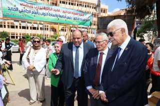 القاصد يتفقد سير العملية التعليمية بكلية الآداب