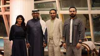 «ليل خرمس» يبحر بنجوم الخليج وسط الليل
