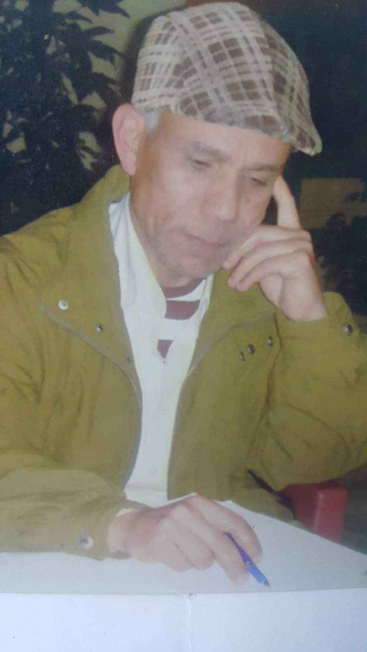 53dea24f3d34.jpg